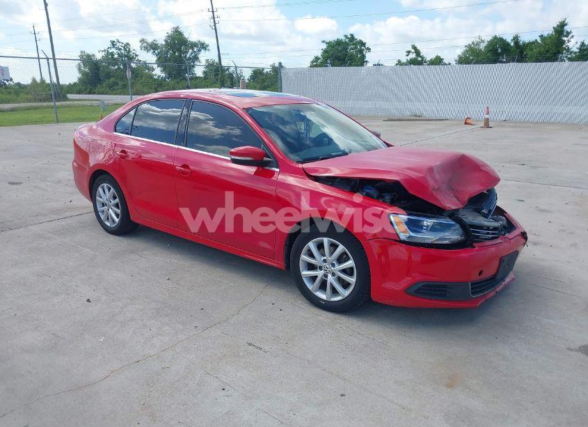 2014 Volkswagen Jetta 1.8T SE (VIN 3VWD07AJ1EM432826) main photo