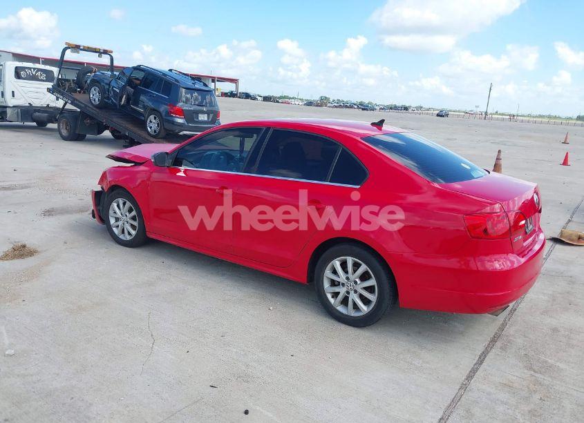 Photo 3 of 2014 Volkswagen Jetta 1.8T SE (VIN 3VWD07AJ1EM432826)