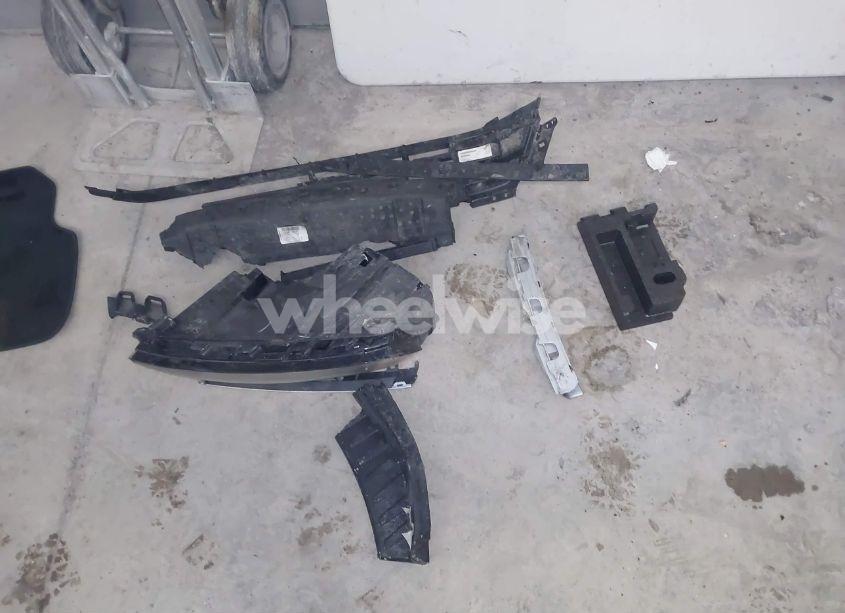 Photo 12 of 2015 Volkswagen Jetta 1.8T SE (VIN 3VWD07AJ1FM221711)