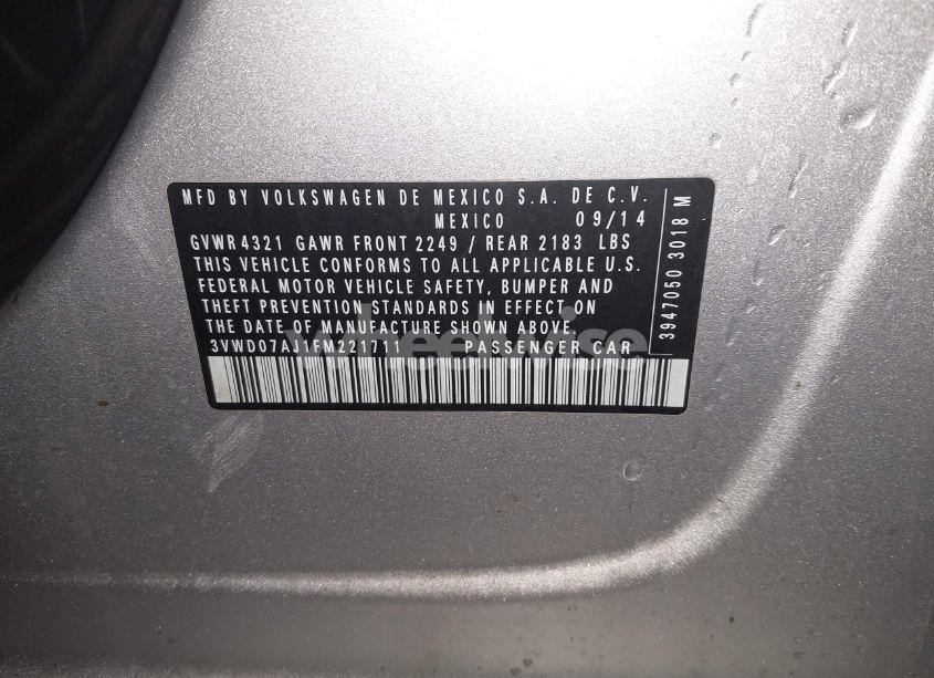 Photo 9 of 2015 Volkswagen Jetta 1.8T SE (VIN 3VWD07AJ1FM221711)