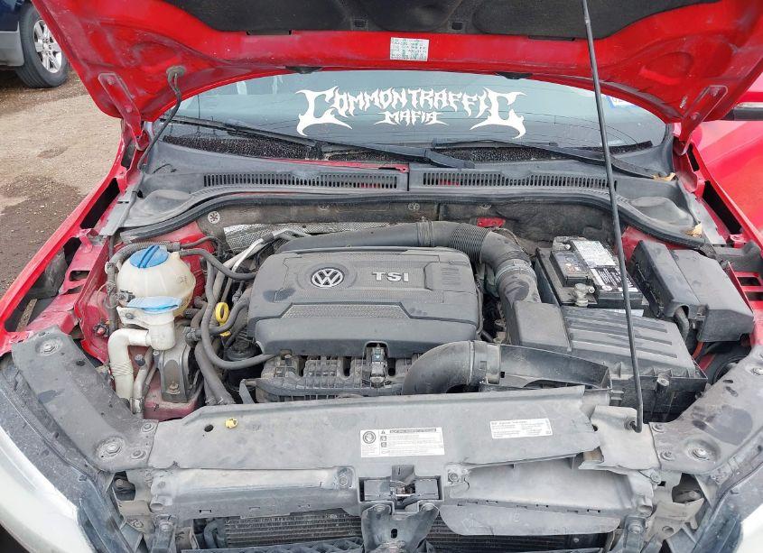 Photo 10 of 2014 Volkswagen Jetta 1.8T SE (VIN 3VWD07AJ2EM211297)