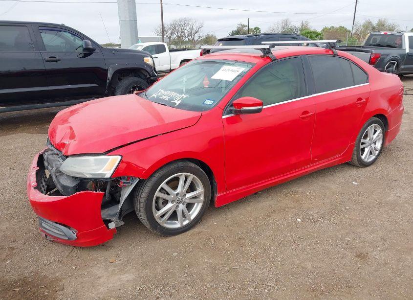 Photo 2 of 2014 Volkswagen Jetta 1.8T SE (VIN 3VWD07AJ2EM211297)