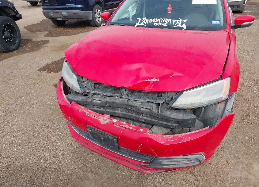 Photo 6 of 2014 Volkswagen Jetta 1.8T SE (VIN 3VWD07AJ2EM211297)