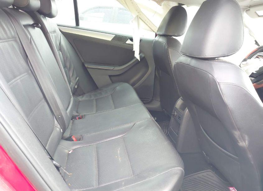 Photo 8 of 2014 Volkswagen Jetta 1.8T SE (VIN 3VWD07AJ2EM211297)