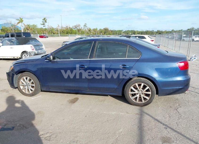 Photo 14 of 2014 Volkswagen Jetta 1.8T SE (VIN 3VWD07AJ2EM292883)