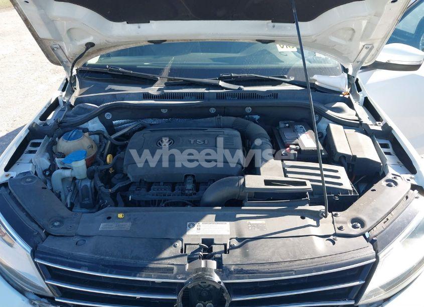 Photo 10 of 2015 Volkswagen Jetta SEDAN (VIN 3VWD07AJ2FM412442)