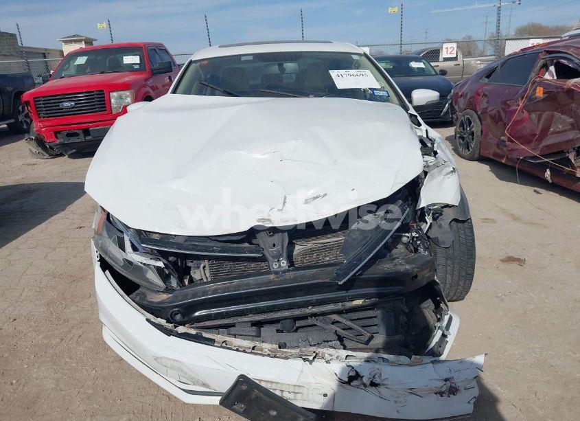 Photo 12 of 2015 Volkswagen Jetta 1.8T SE (VIN 3VWD07AJ2FM413901)