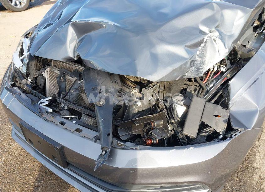 Photo 6 of 2015 Volkswagen Jetta 1.8T SE (VIN 3VWD07AJ3FM336505)