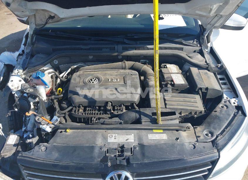 Photo 10 of 2014 Volkswagen Jetta 1.8T SE (VIN 3VWD07AJ4EM429421)