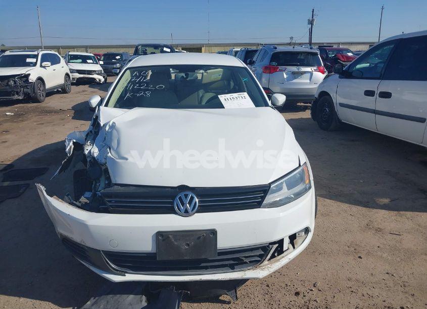 Photo 12 of 2014 Volkswagen Jetta 1.8T SE (VIN 3VWD07AJ4EM429421)