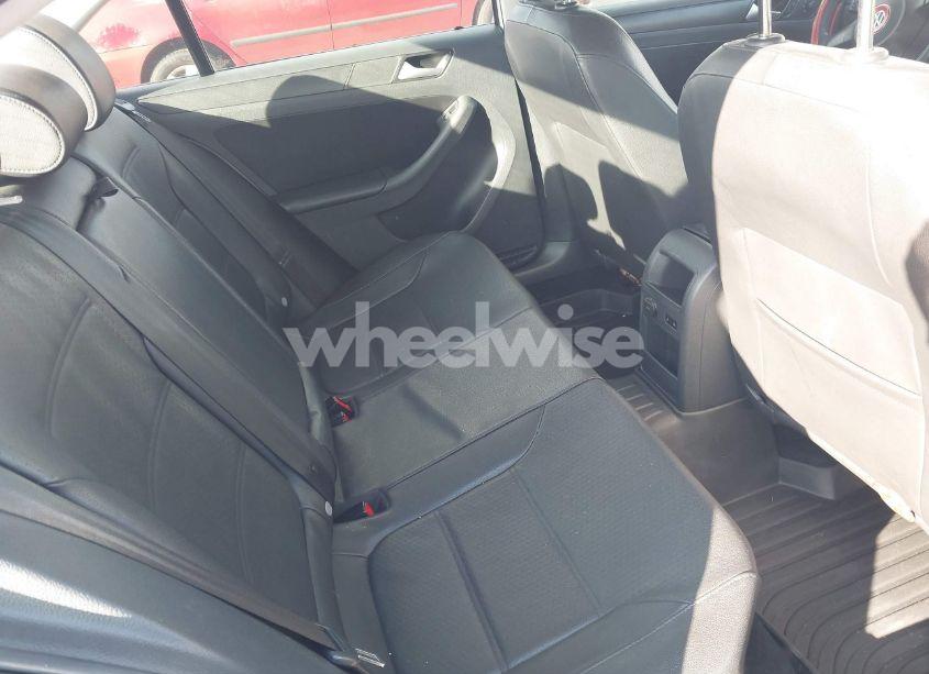 Photo 8 of 2014 Volkswagen Jetta 1.8T SE (VIN 3VWD07AJ5EM238638)