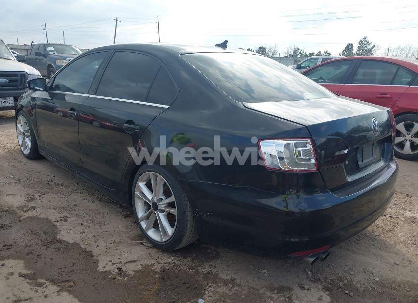 Photo 3 of 2014 Volkswagen Jetta 1.8T SE (VIN 3VWD07AJ5EM382349)