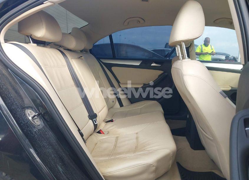 Photo 8 of 2014 Volkswagen Jetta 1.8T SE (VIN 3VWD07AJ5EM382349)