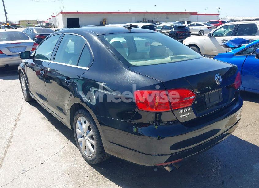 Photo 3 of 2014 Volkswagen Jetta 1.8T SE (VIN 3VWD07AJ5EM382352)