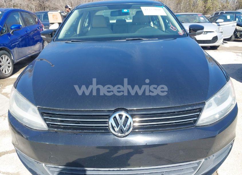 Photo 6 of 2014 Volkswagen Jetta 1.8T SE (VIN 3VWD07AJ5EM382352)