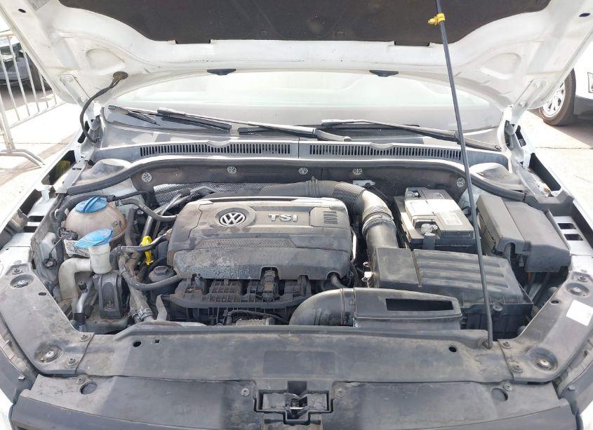 Photo 10 of 2014 Volkswagen Jetta 1.8T SE (VIN 3VWD07AJ6EM291431)