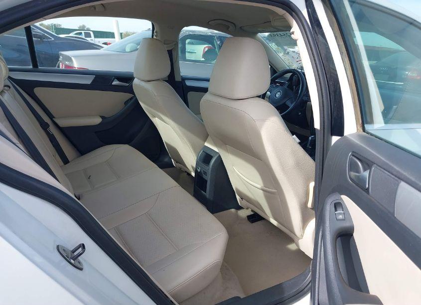 Photo 8 of 2014 Volkswagen Jetta 1.8T SE (VIN 3VWD07AJ6EM291431)