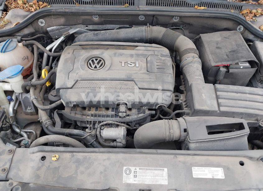 Photo 10 of 2014 Volkswagen Jetta 1.8T SE (VIN 3VWD07AJ6EM294233)