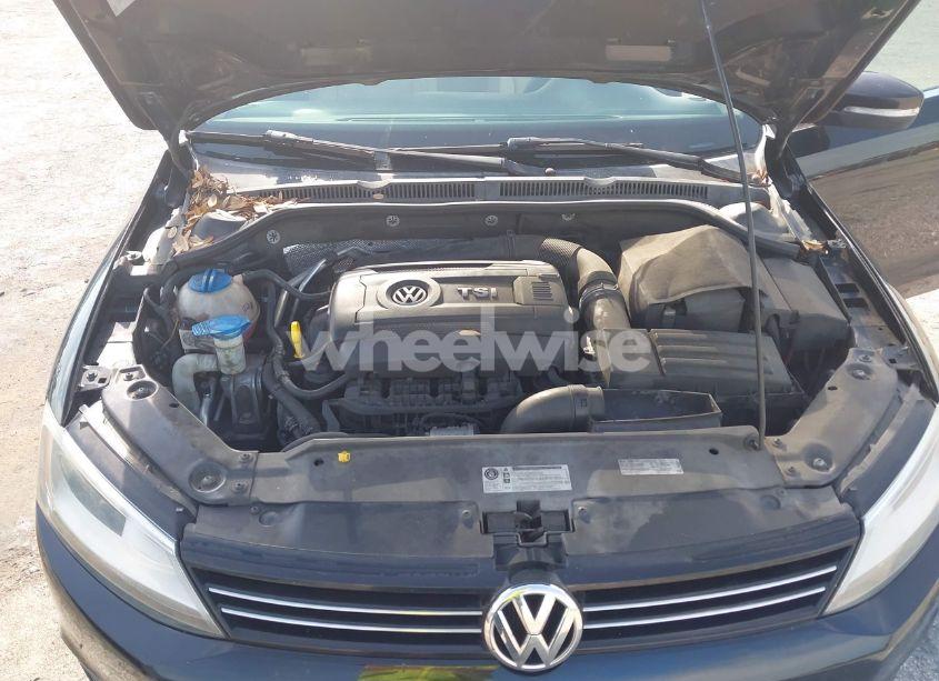 Photo 10 of 2014 Volkswagen Jetta 1.8T SE (VIN 3VWD07AJ6EM413088)
