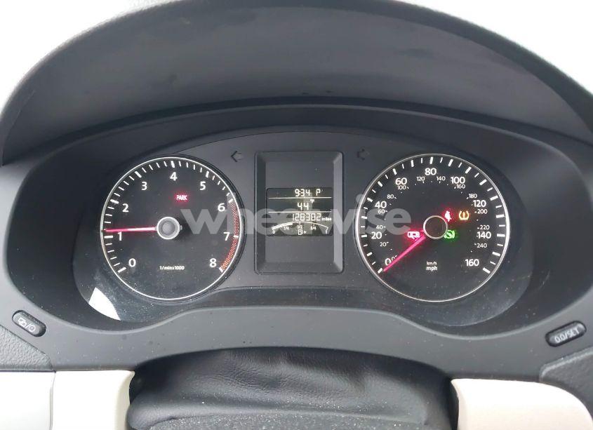 Photo 7 of 2014 Volkswagen Jetta 1.8T SE (VIN 3VWD07AJ7EM330558)