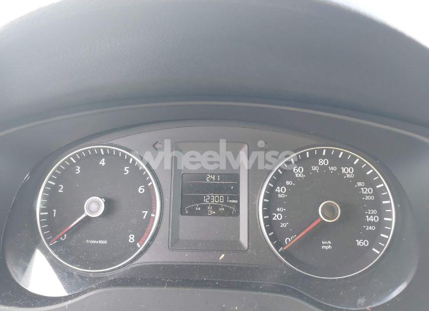 Photo 7 of 2014 Volkswagen Jetta 1.8T SE (VIN 3VWD07AJ7EM390579)