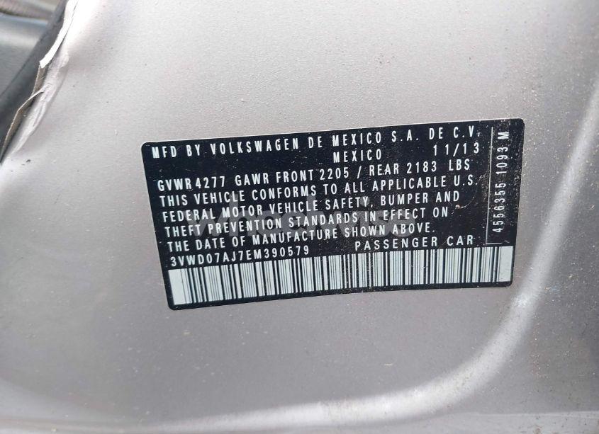 Photo 9 of 2014 Volkswagen Jetta 1.8T SE (VIN 3VWD07AJ7EM390579)