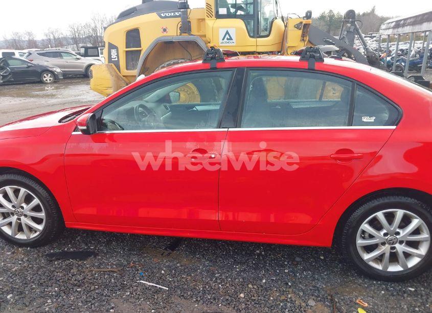 Photo 14 of 2014 Volkswagen Jetta 1.8T SE (VIN 3VWD07AJ7EM431129)