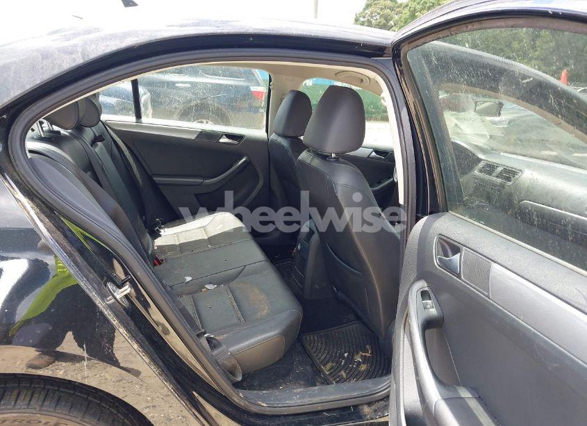 Photo 8 of 2015 Volkswagen Jetta 1.8T SE (VIN 3VWD07AJ7FM313101)