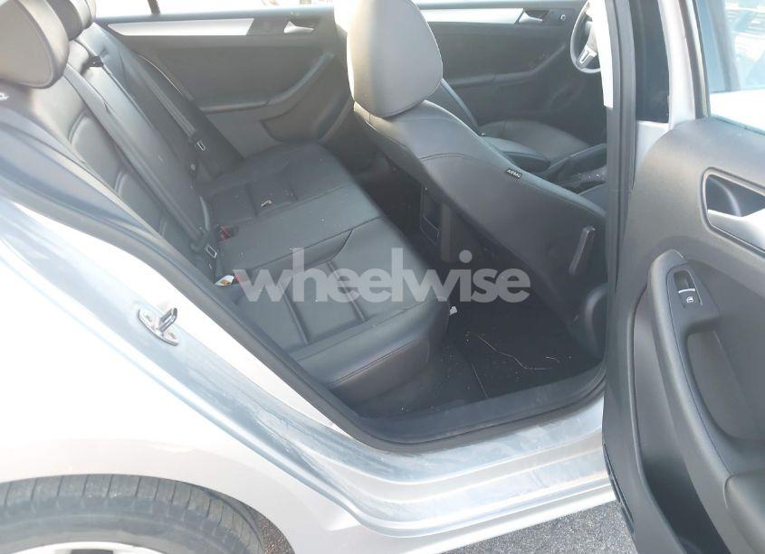 Photo 8 of 2014 Volkswagen Jetta 1.8T SE (VIN 3VWD07AJ8EM222238)