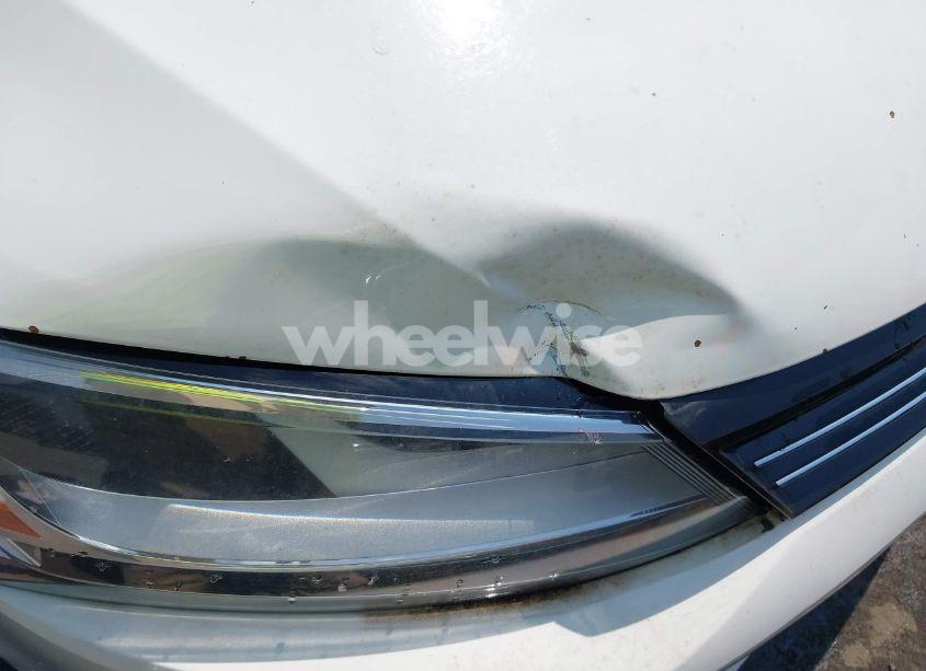 Photo 6 of 2014 Volkswagen Jetta 1.8T SE (VIN 3VWD07AJ8EM242456)