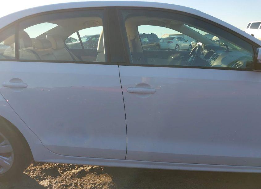 Photo 13 of 2014 Volkswagen Jetta 1.8T SE (VIN 3VWD07AJ8EM268913)