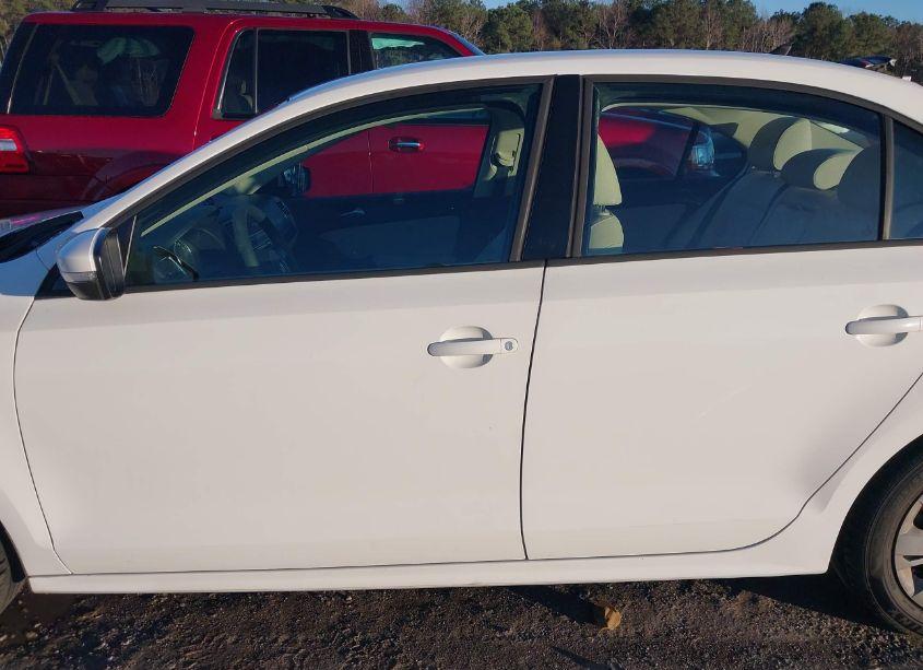 Photo 14 of 2014 Volkswagen Jetta 1.8T SE (VIN 3VWD07AJ8EM268913)