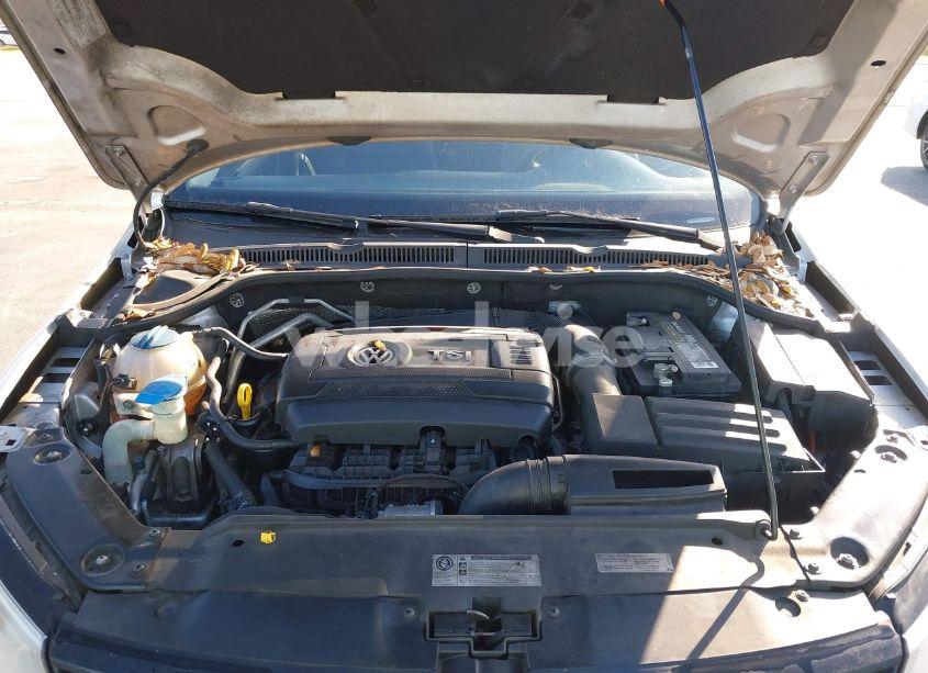 Photo 10 of 2014 Volkswagen Jetta 1.8T SE (VIN 3VWD07AJ8EM379994)