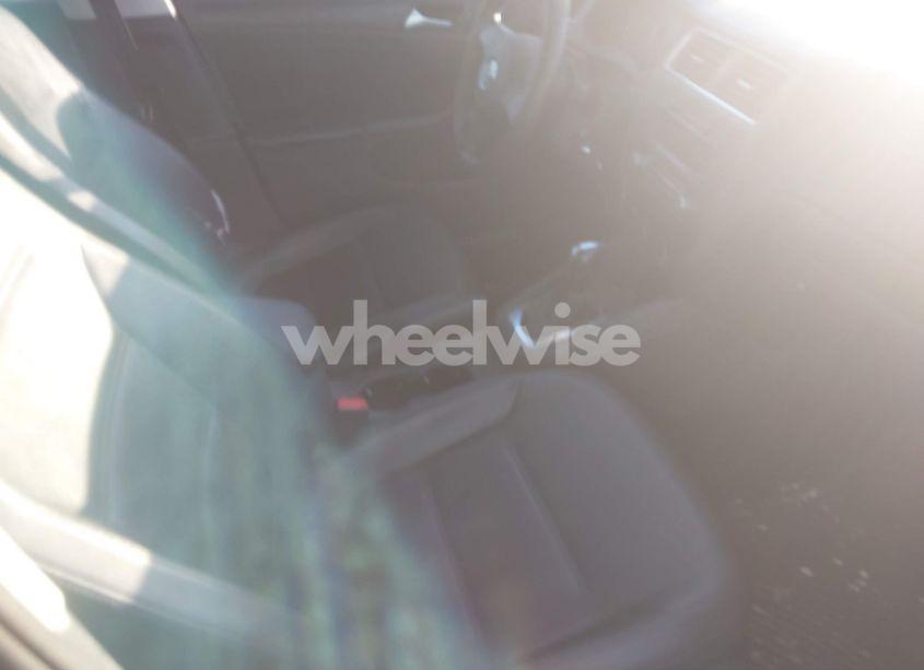 Photo 5 of 2014 Volkswagen Jetta 1.8T SE (VIN 3VWD07AJ9EM225696)