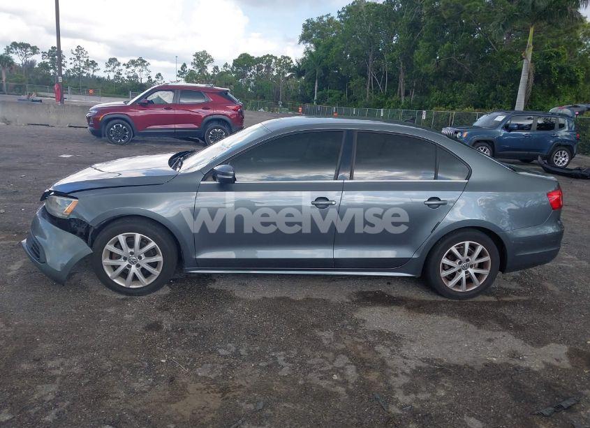 Photo 15 of 2014 Volkswagen Jetta 1.8T SE (VIN 3VWD07AJ9EM277085)