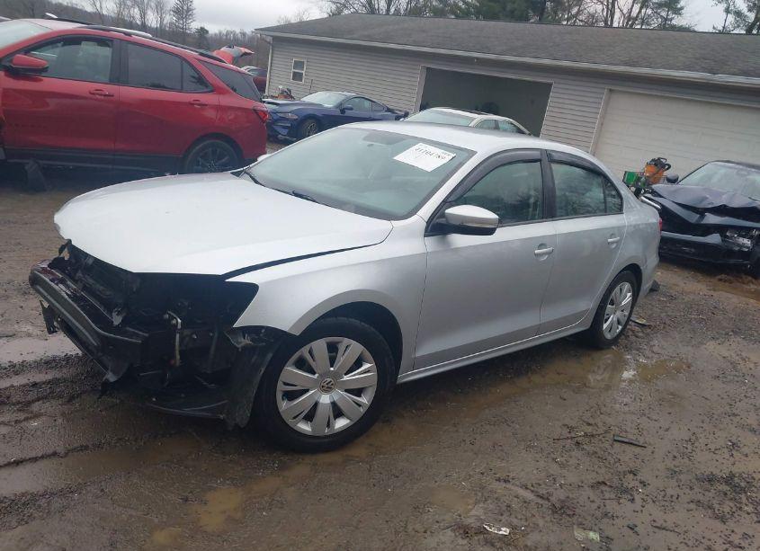 Photo 2 of 2014 Volkswagen Jetta 1.8T SE (VIN 3VWD07AJ9EM281427)