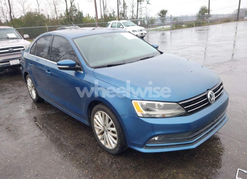 2015 Volkswagen Jetta 1.8T SE (VIN 3VWD07AJ9FM329266) main photo