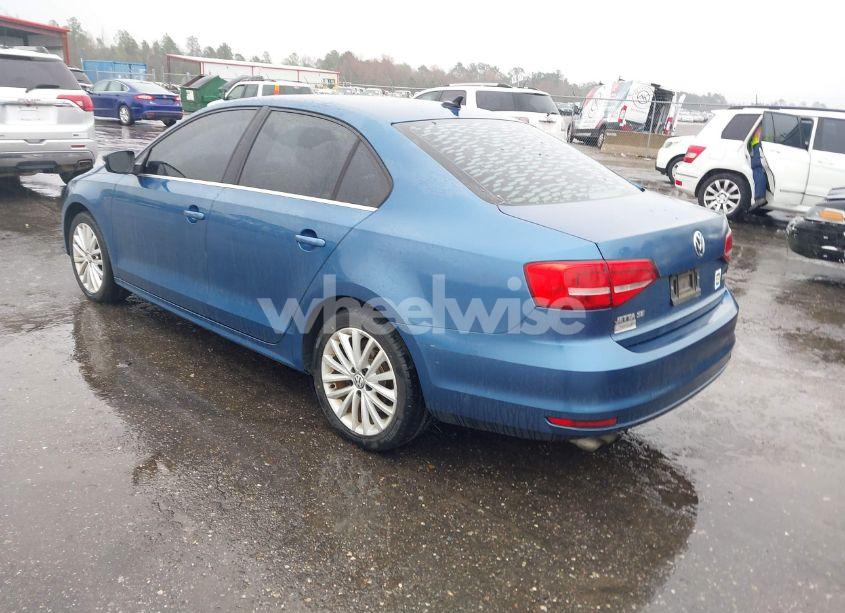 Photo 3 of 2015 Volkswagen Jetta 1.8T SE (VIN 3VWD07AJ9FM329266)