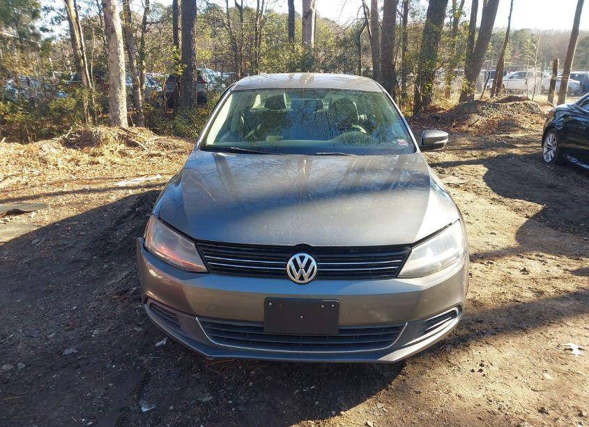 Photo 12 of 2014 Volkswagen Jetta 1.8T SE (VIN 3VWD07AJXEM290847)