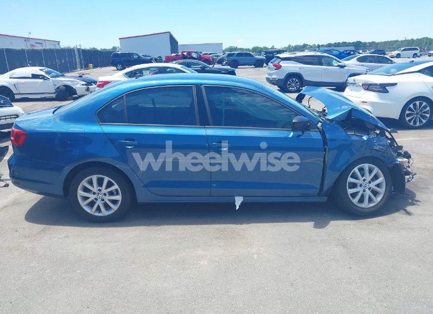 Photo 14 of 2015 Volkswagen Jetta 1.8T SE (VIN 3VWD07AJXFM285827)