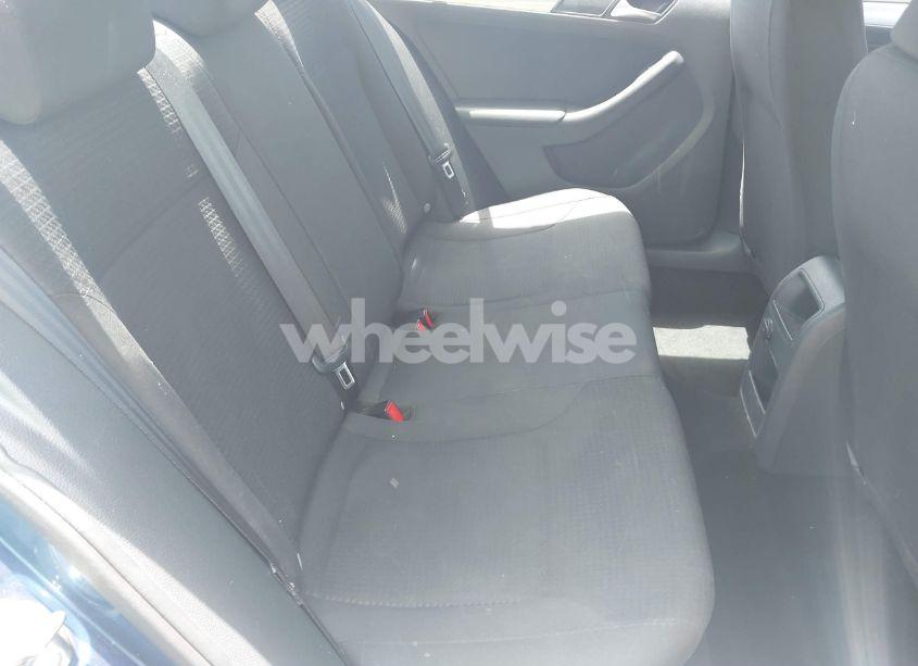 Photo 8 of 2015 Volkswagen Jetta 1.8T SE (VIN 3VWD07AJXFM285827)