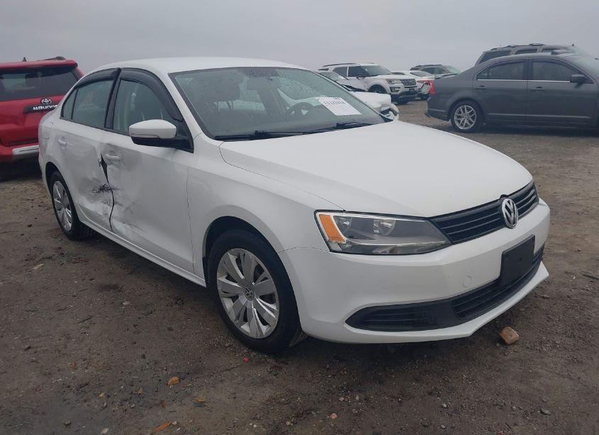 2014 Volkswagen Jetta 1.8T SE (VIN 3VWD17AJ0EM265694) main photo