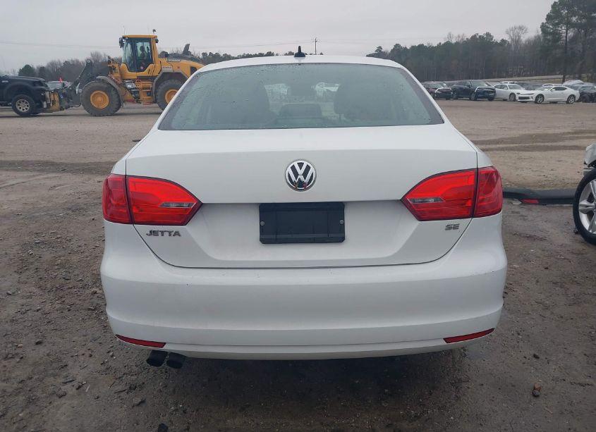 Photo 16 of 2014 Volkswagen Jetta 1.8T SE (VIN 3VWD17AJ0EM265694)