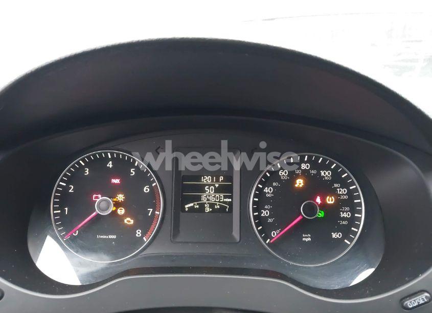 Photo 7 of 2014 Volkswagen Jetta 1.8T SE (VIN 3VWD17AJ0EM302713)