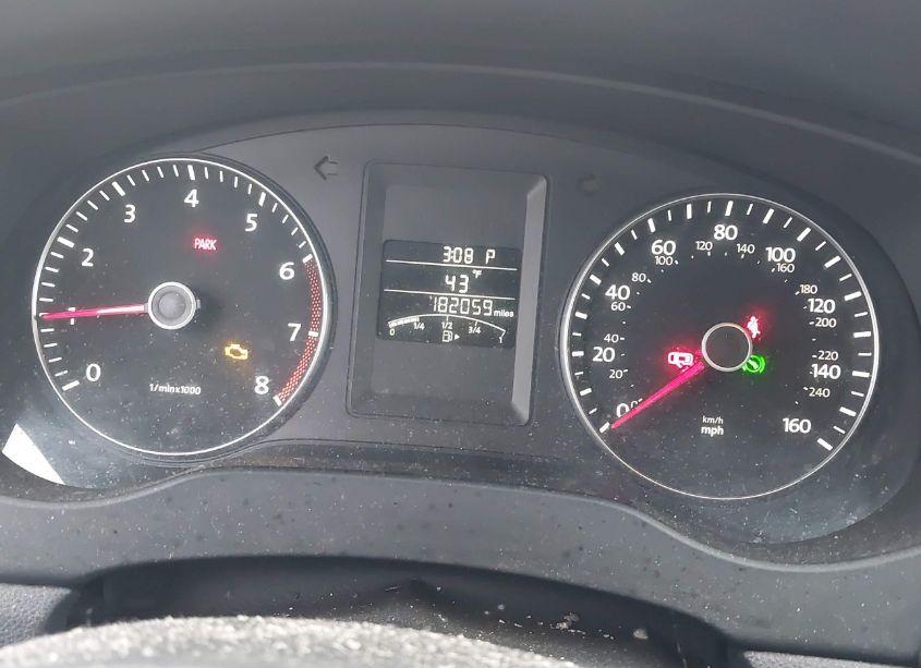 Photo 7 of 2014 Volkswagen Jetta 1.8T SE (VIN 3VWD17AJ0EM328034)