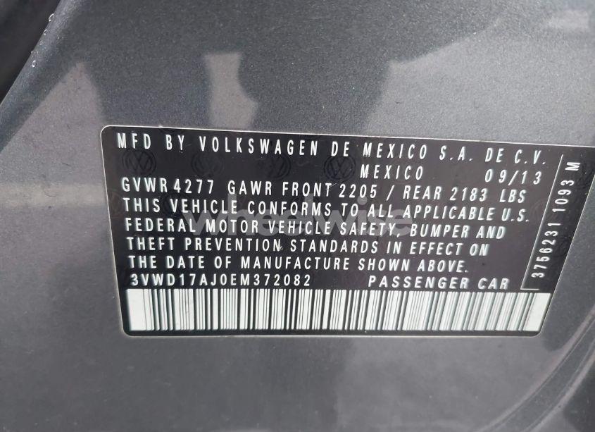 Photo 9 of 2014 Volkswagen Jetta SEDAN (VIN 3VWD17AJ0EM372082)