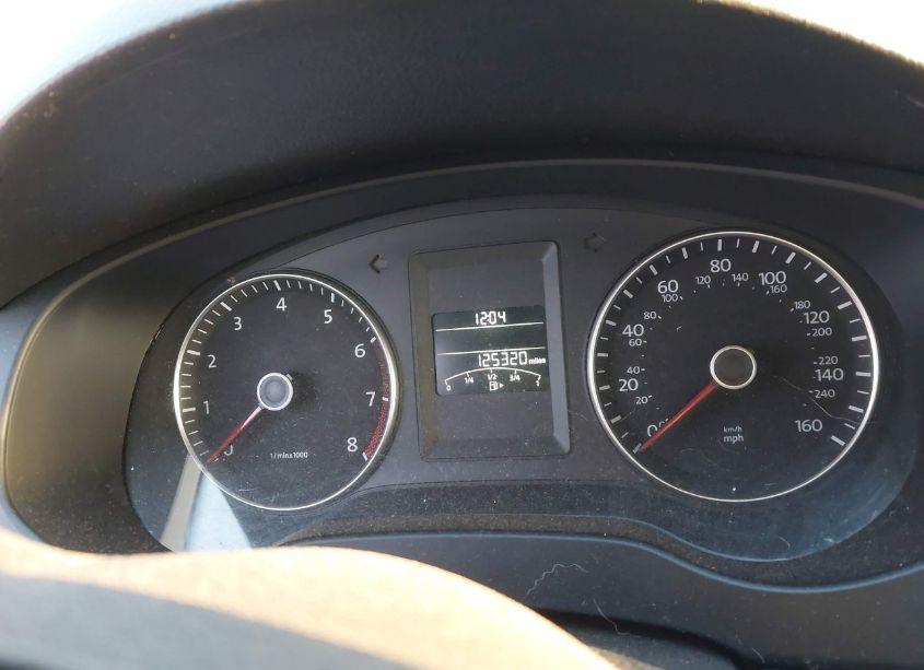 Photo 7 of 2014 Volkswagen Jetta 1.8T SE (VIN 3VWD17AJ0EM374074)