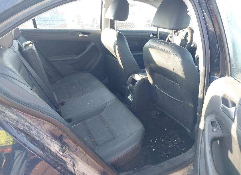 Photo 8 of 2014 Volkswagen Jetta 1.8T SE (VIN 3VWD17AJ0EM395524)