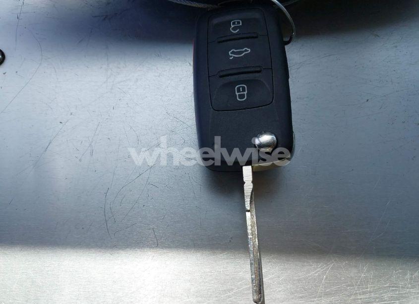 Photo 11 of 2014 Volkswagen Jetta 1.8T SE (VIN 3VWD17AJ0EM396110)