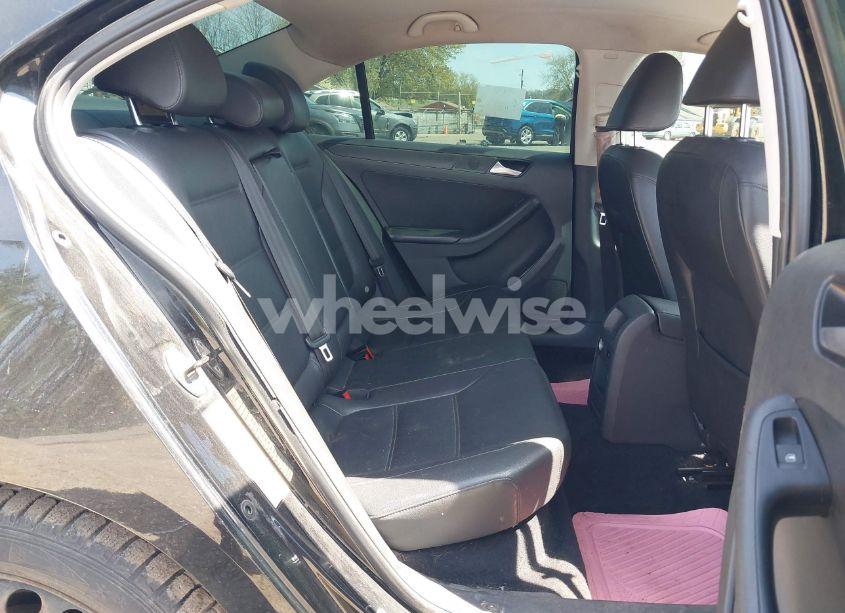 Photo 8 of 2014 Volkswagen Jetta 1.8T SE (VIN 3VWD17AJ0EM396110)